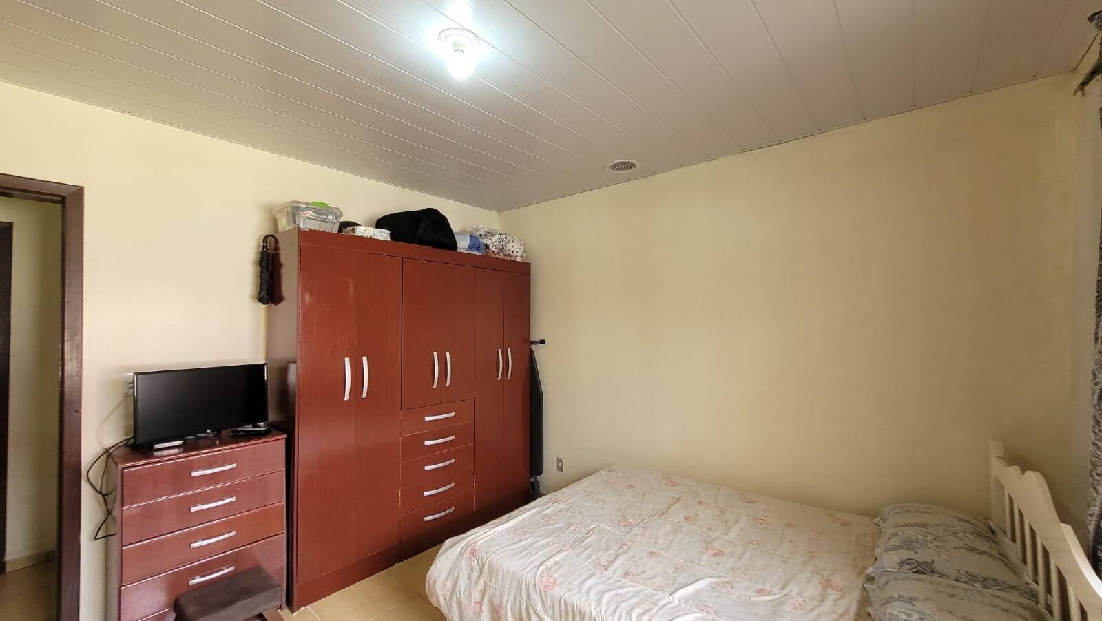 Casa à venda com 2 quartos, 80m² - Foto 14