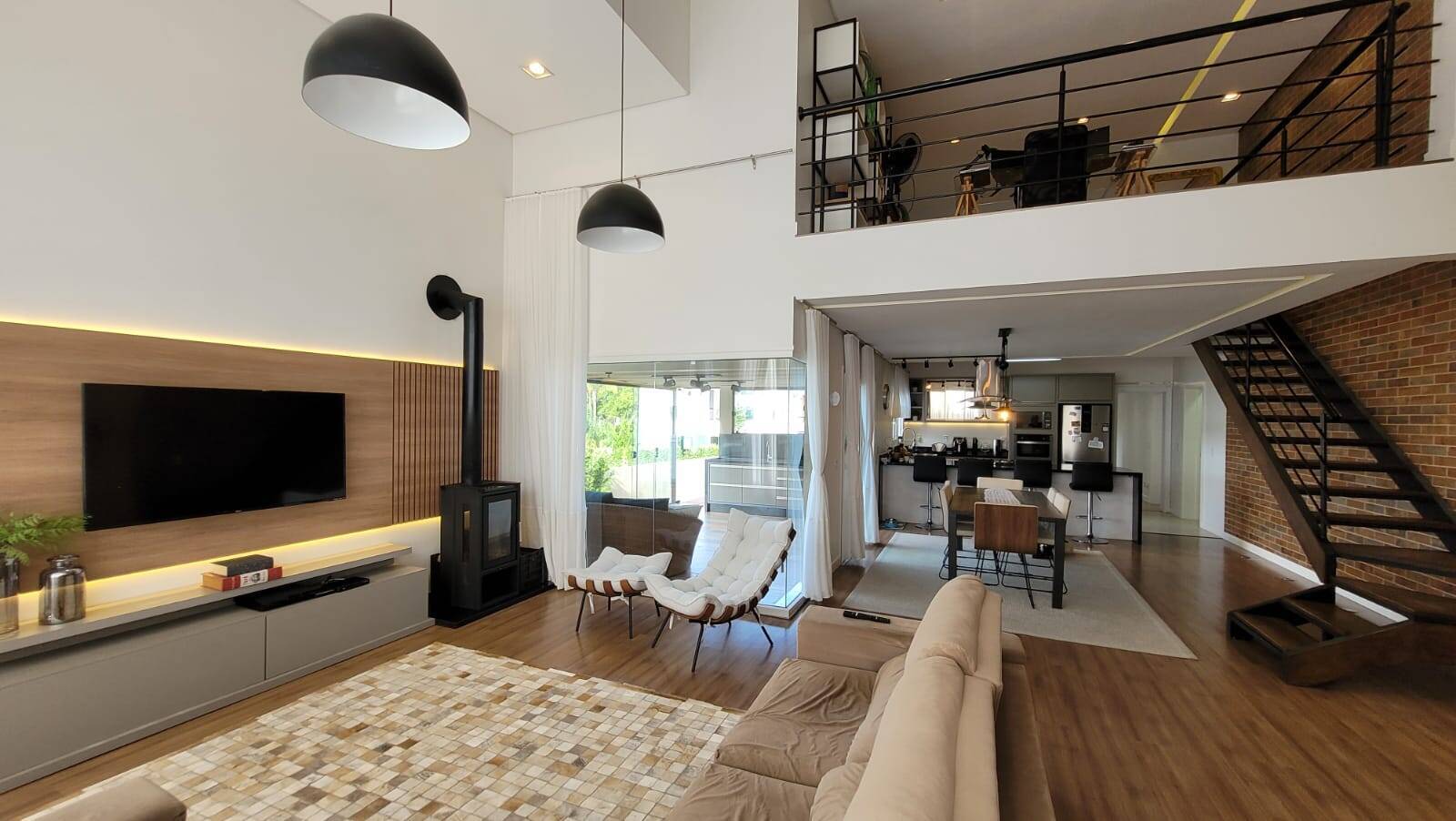 Casa à venda com 3 quartos, 223m² - Foto 6