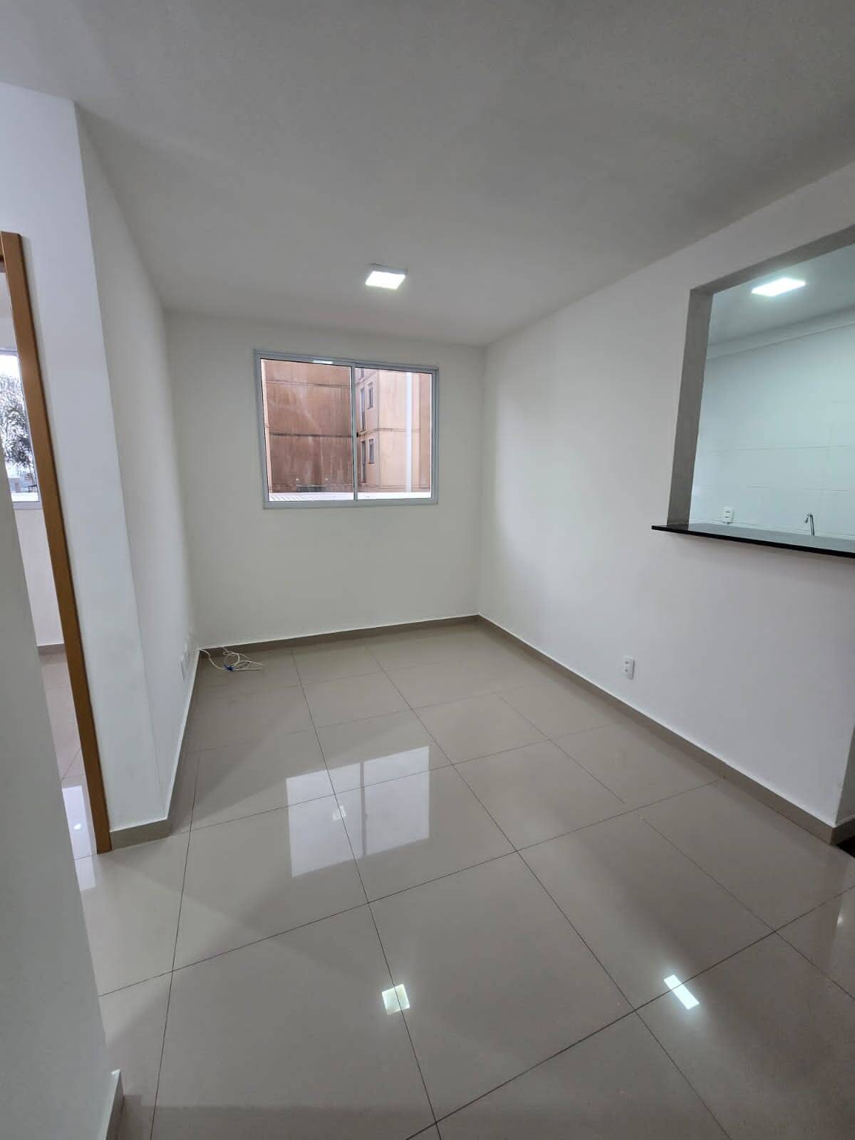 Apartamento à venda com 2 quartos, 43m² - Foto 4