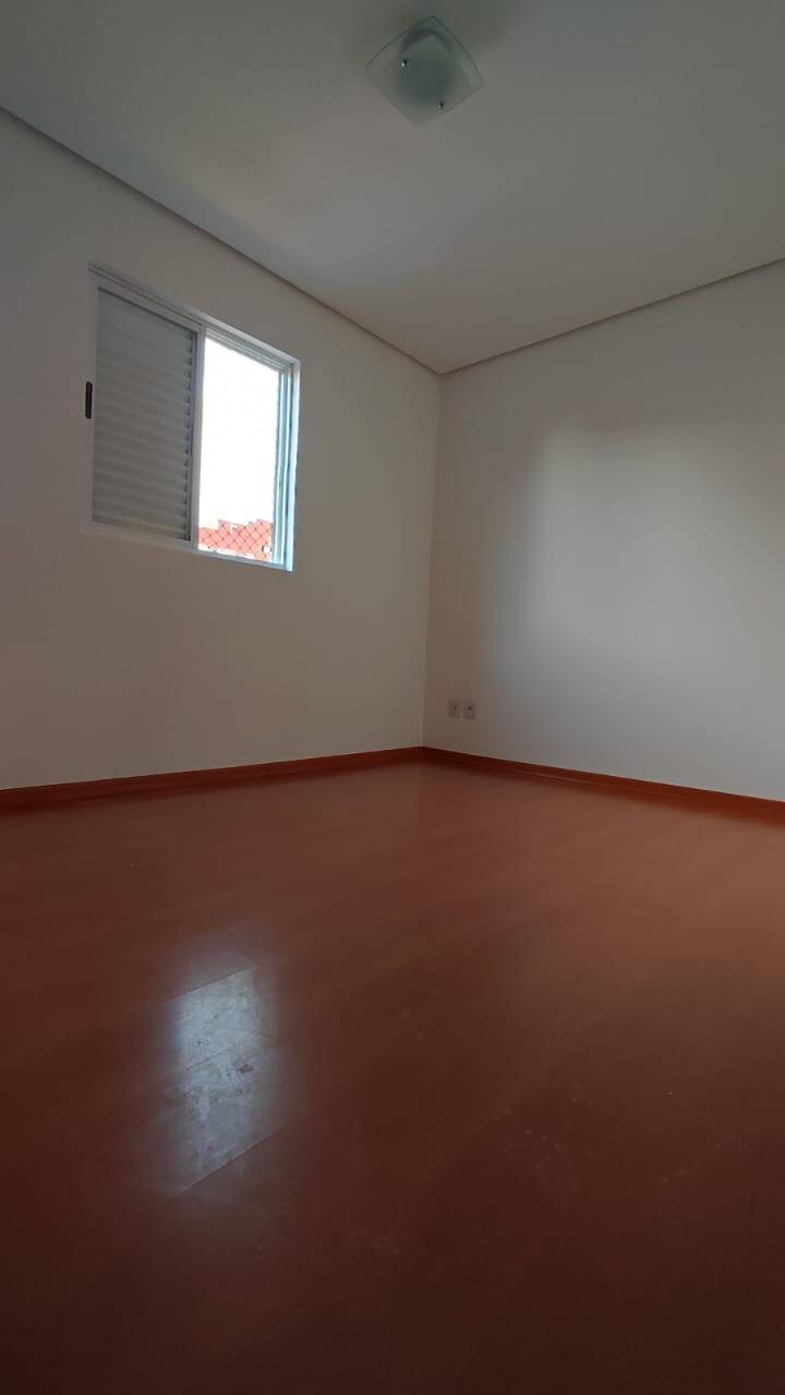 Apartamento à venda com 3 quartos, 103m² - Foto 17