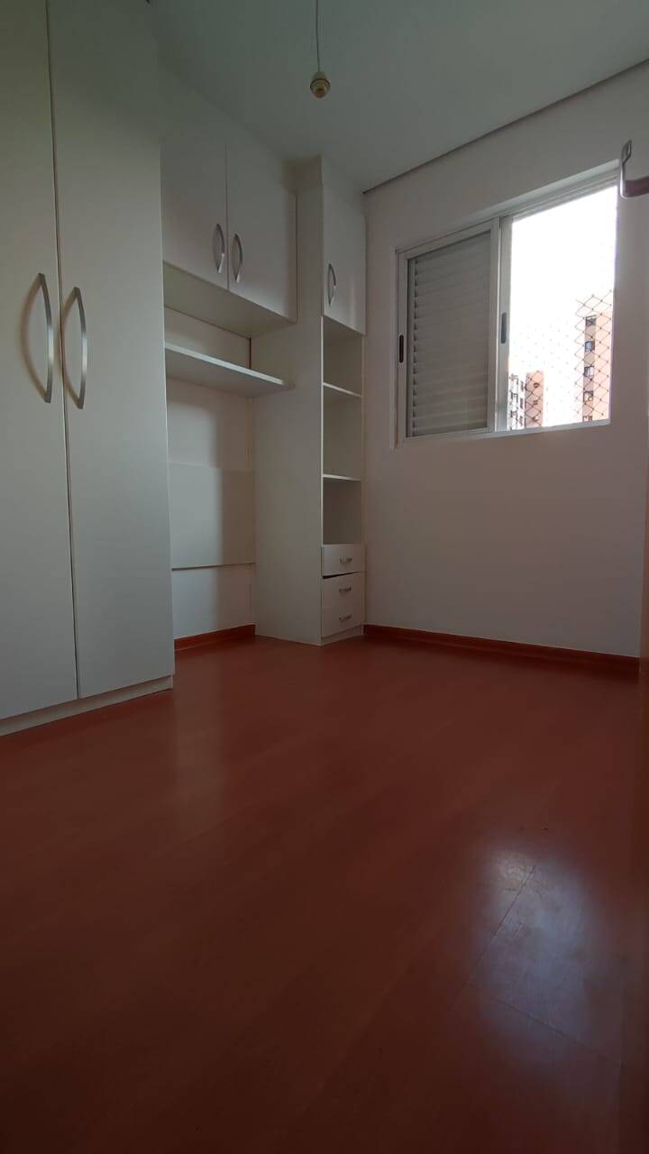 Apartamento à venda com 3 quartos, 103m² - Foto 9