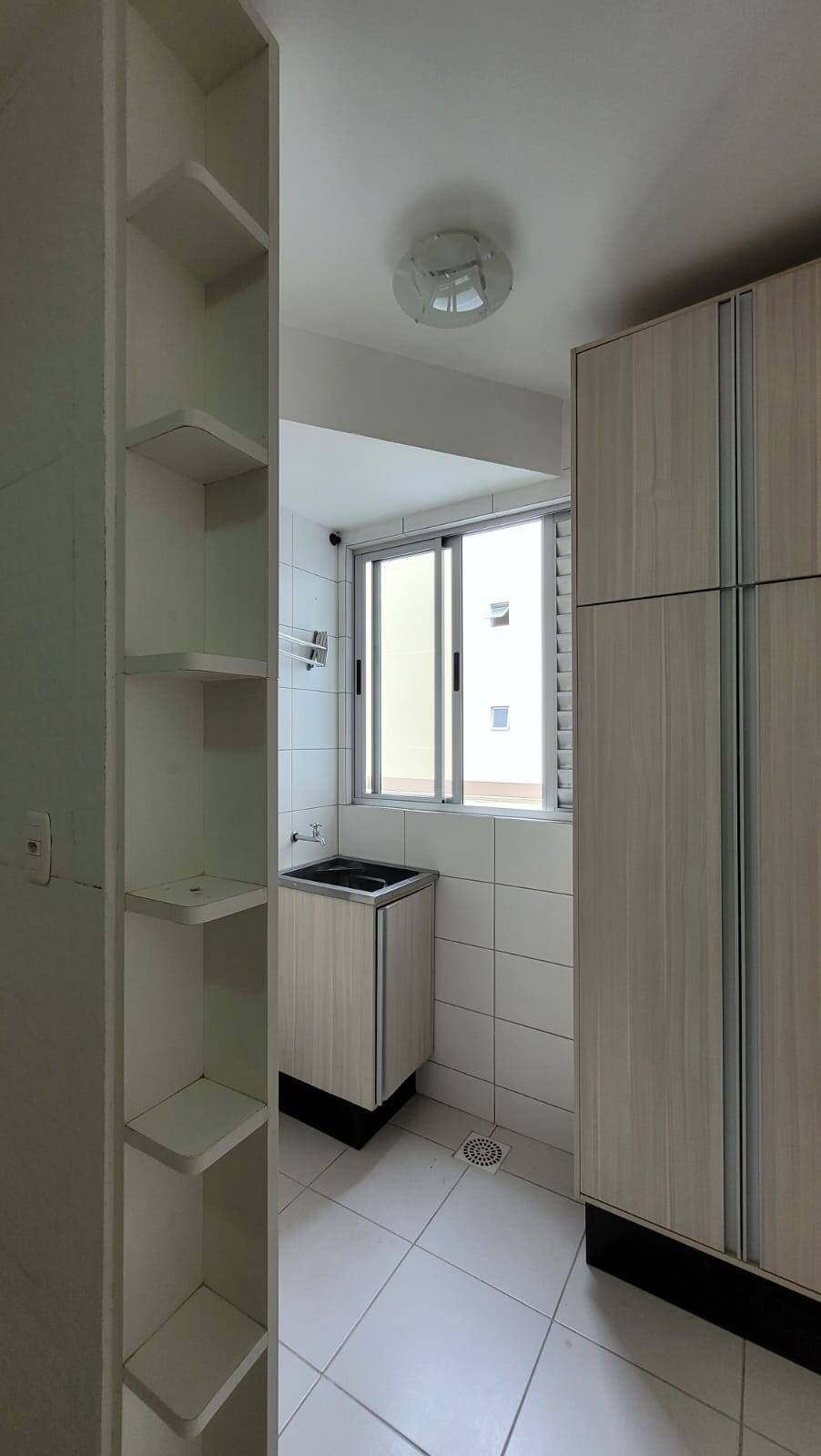 Apartamento à venda com 2 quartos, 69m² - Foto 10