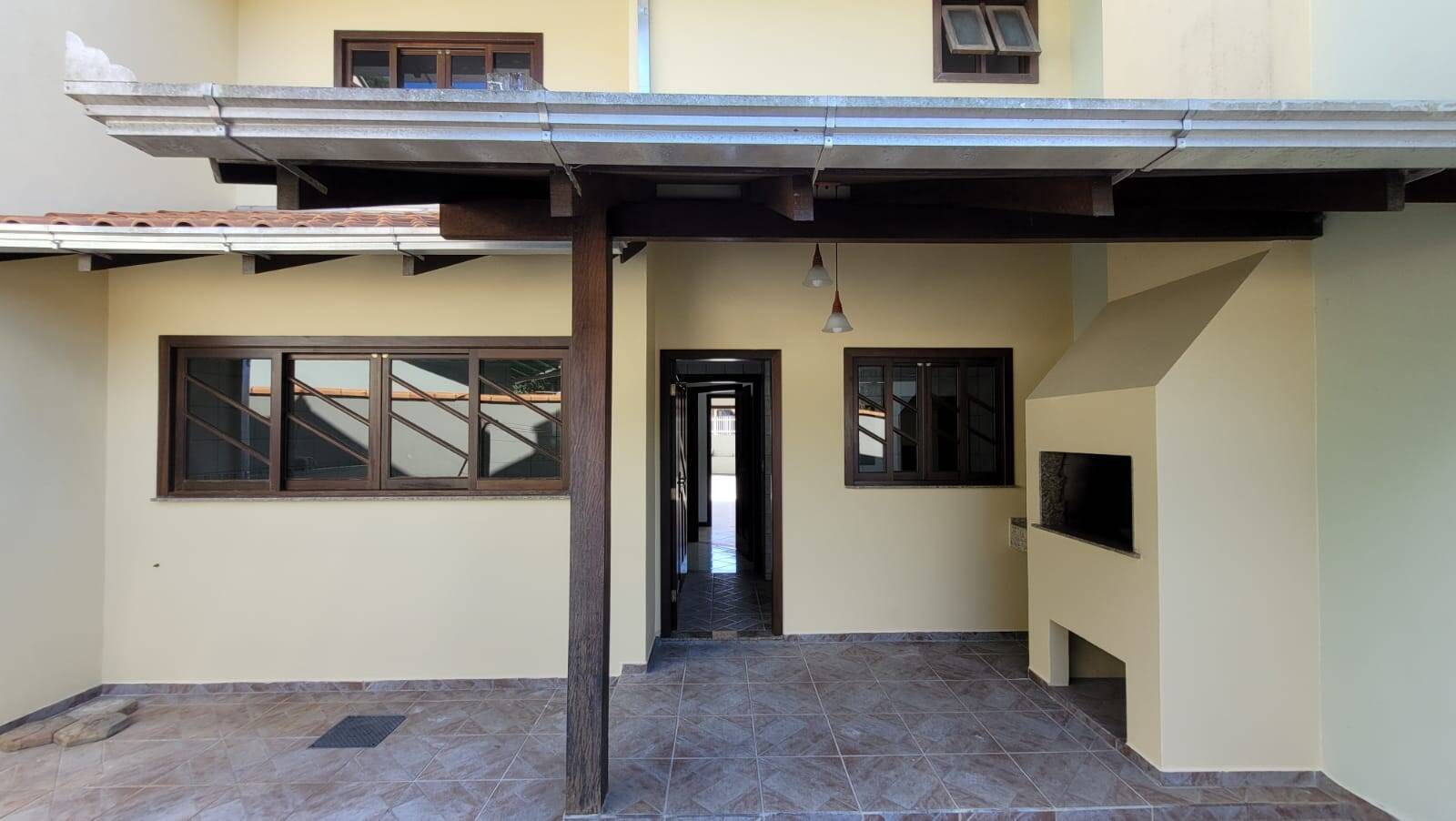 Casa à venda com 3 quartos, 140m² - Foto 18