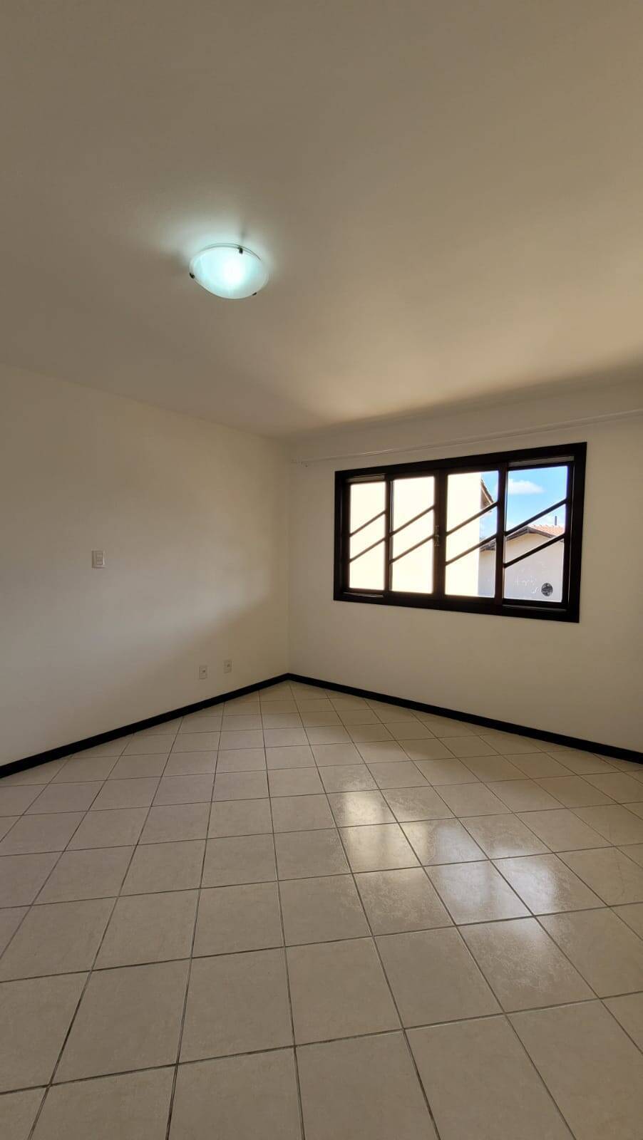 Casa à venda com 3 quartos, 140m² - Foto 33